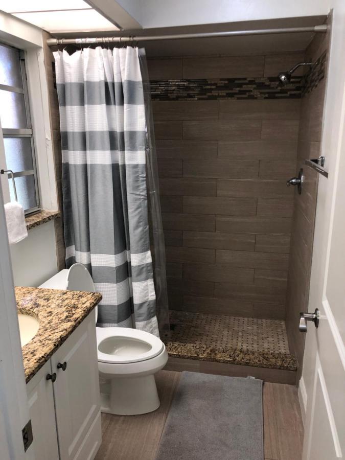 Cheerful 3 Bed House In A Cul- De-Sac! Βίλα Τάμπα Εξωτερικό φωτογραφία